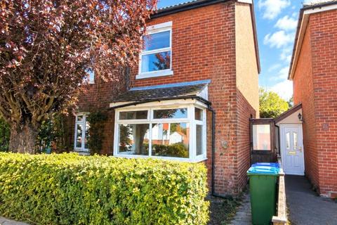 2 bedroom end of terrace house for sale, 62 Pinegrove Road, Southampton, SO19 2PR