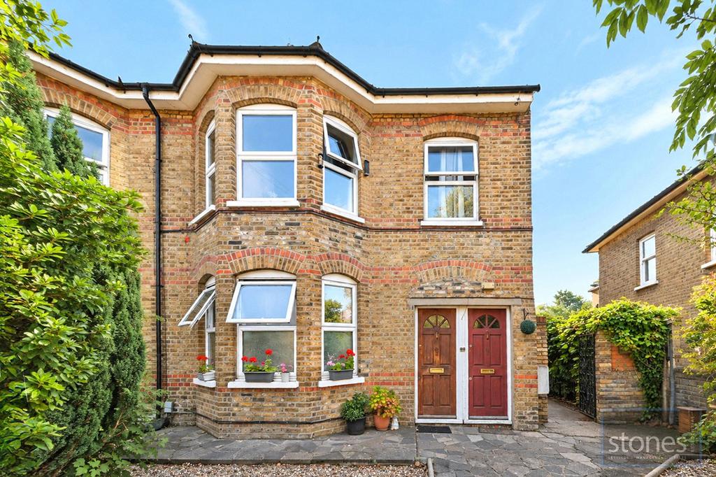 Apartment in Romford - View 4