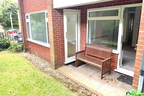 1 bedroom flat for sale, Caldy Road, West Kirby, Wirral, Merseyside, CH48
