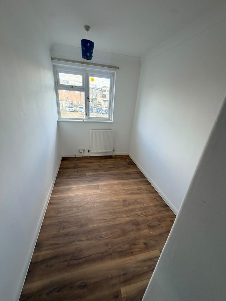House in London, Chadwell Heath - View 5