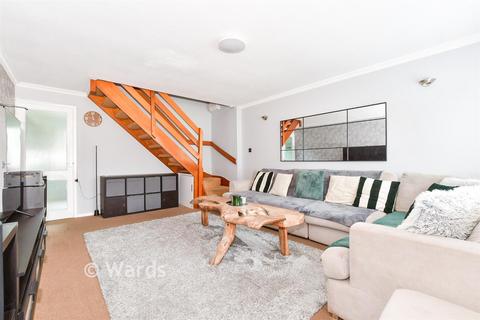 2 bedroom semi-detached house for sale, Hook Road, Snodland ME6