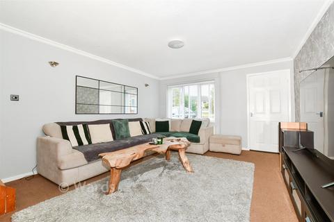 2 bedroom semi-detached house for sale, Hook Road, Snodland ME6