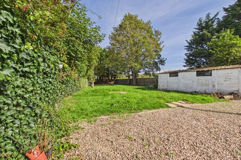4 bedroom semi-detached house for sale, Beverley Road, Watton, YO25 9HZ