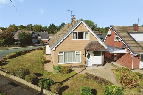 2 bedroom detached house for sale, Pine Grove, Sandbach