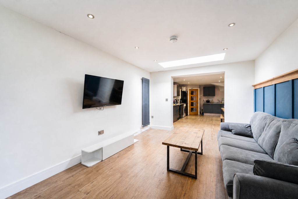House in BIRMINGHAM - View 2