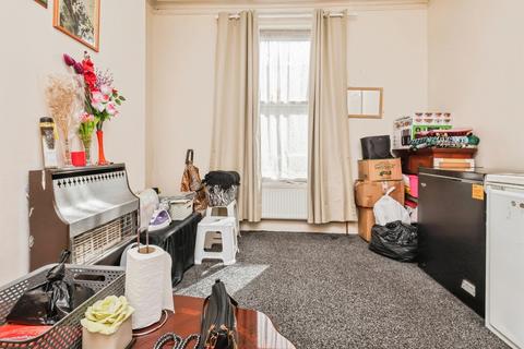 3 bedroom end of terrace house for sale, Wills Street, Birmingham