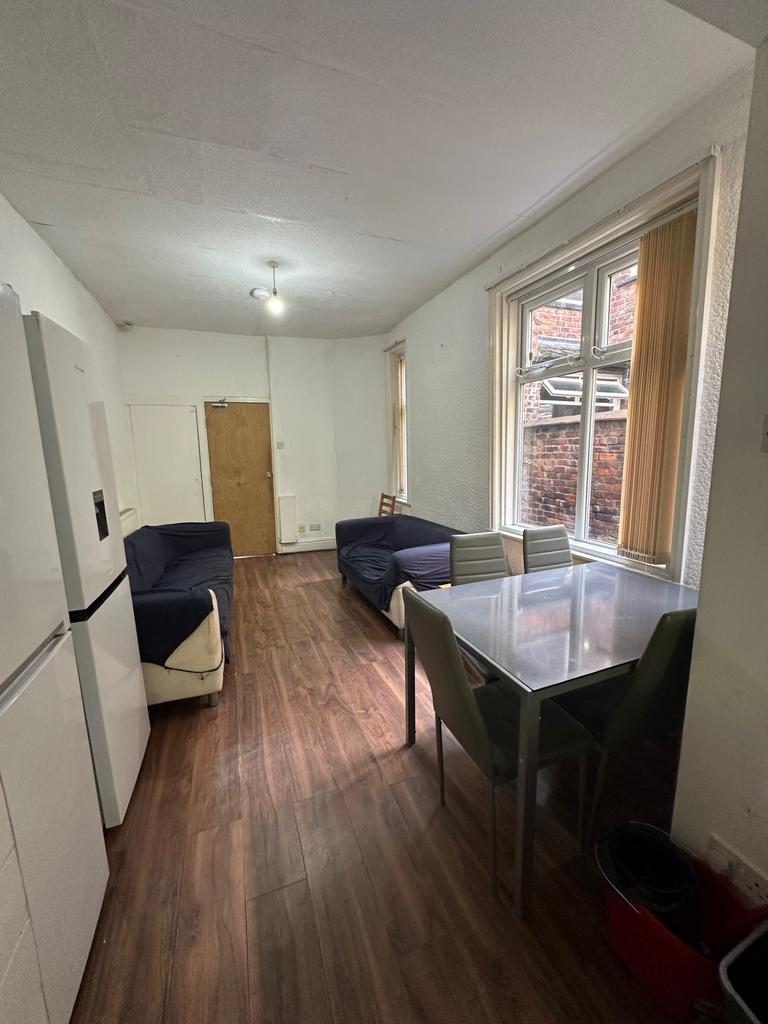 House in Manchester - View 4