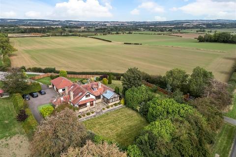 4 bedroom detached house for sale, The Beeches, Winston