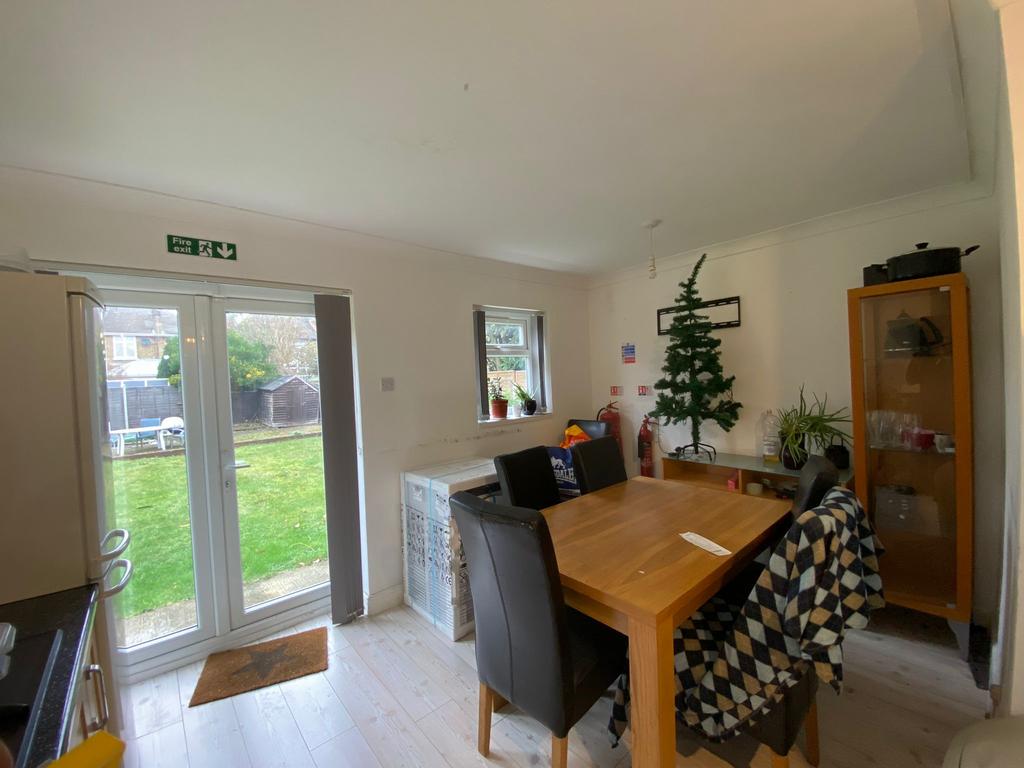 House in London, Poets Corner, Hanwell - More