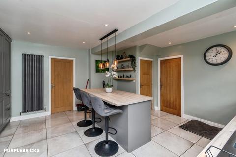 4 bedroom semi-detached house for sale, Mount Road, Wolverhampton, WV4