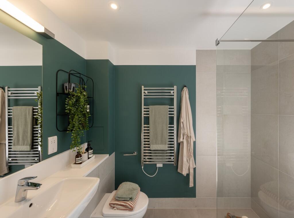 Apartment in London - More