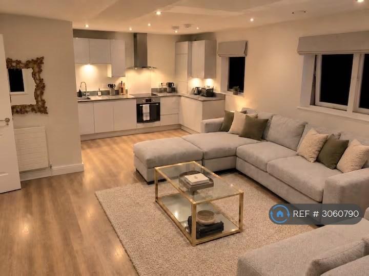Apartment in London - View 2