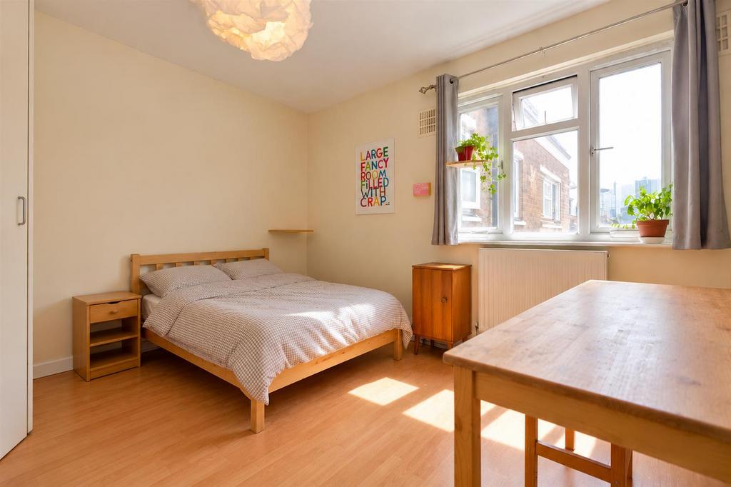 Apartment in Pitfield Street - View 5