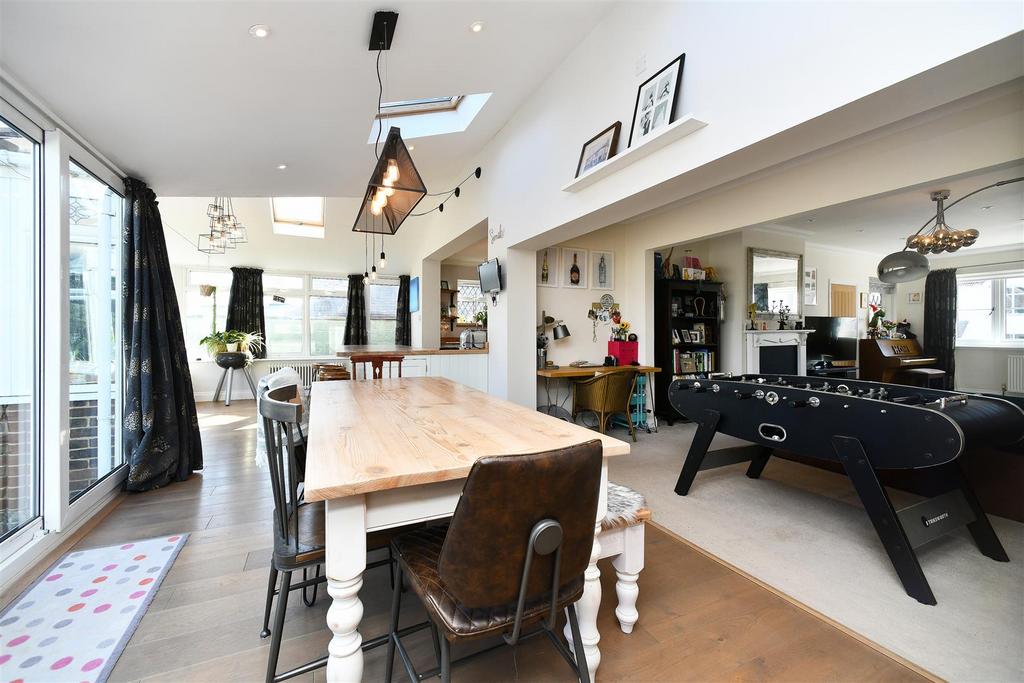 House in Brighton, Rottingdean - View 3