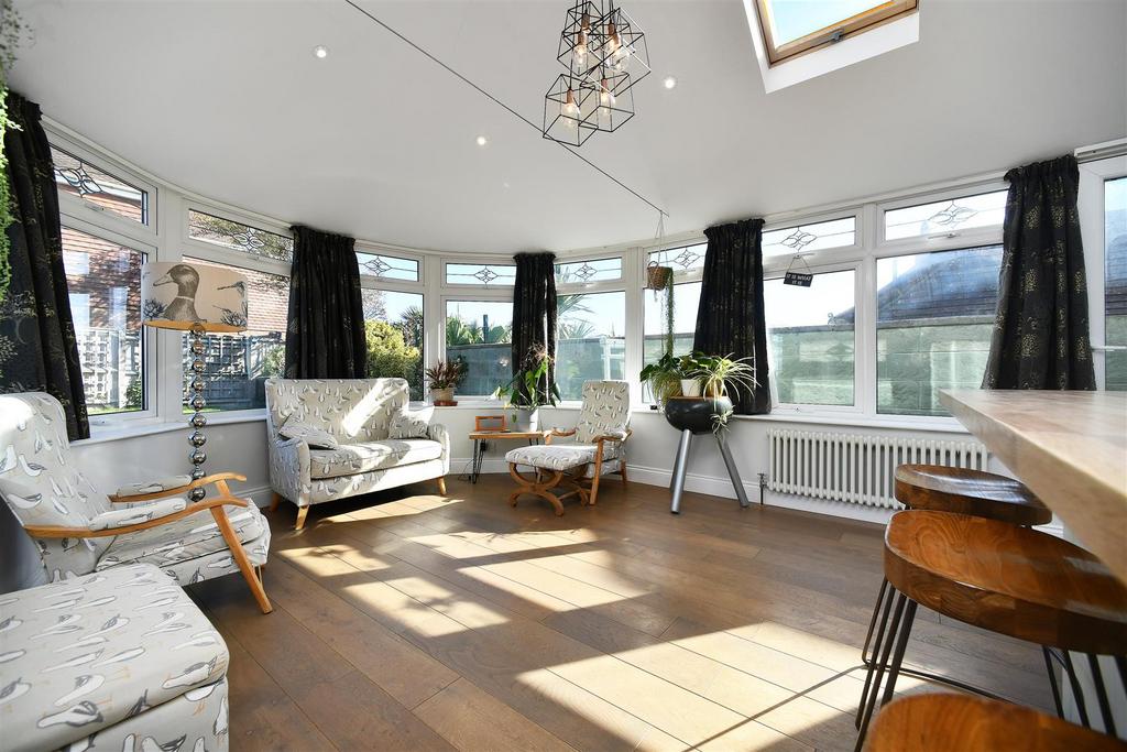 House in Brighton, Rottingdean - More