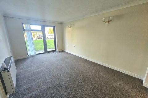 1 bedroom apartment for sale, Hesslewell Court, Heswall, Wirral, CH60