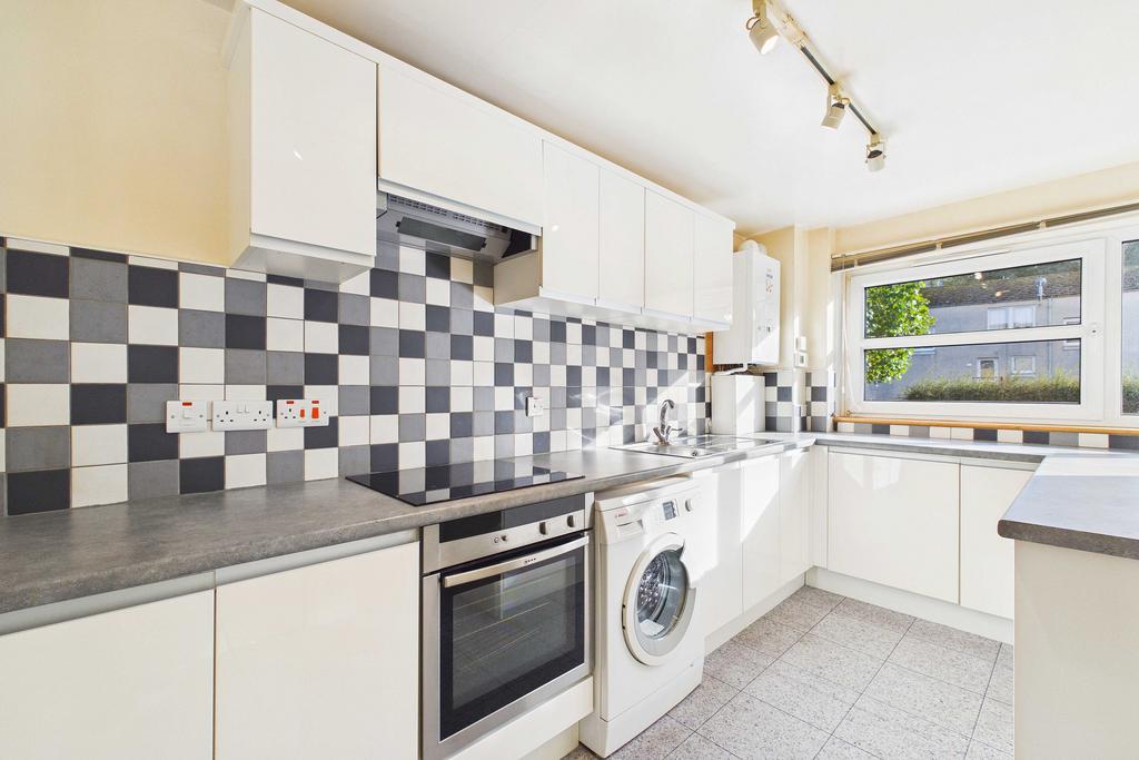 Apartment in Edinburgh - View 5