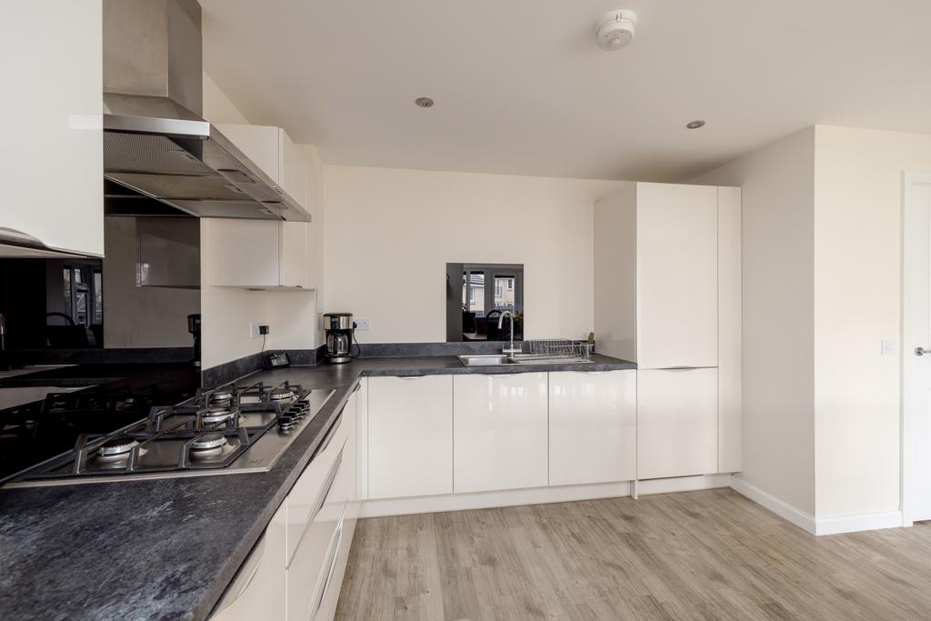 House in Edinburgh - View 4