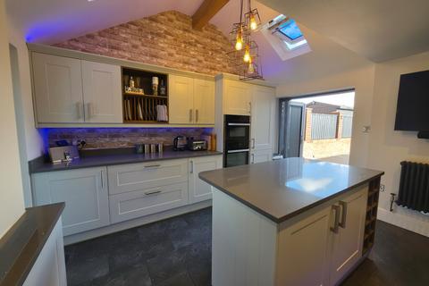 3 bedroom bungalow for sale, Spey Drive, Kidsgrove, Stoke-on-Trent