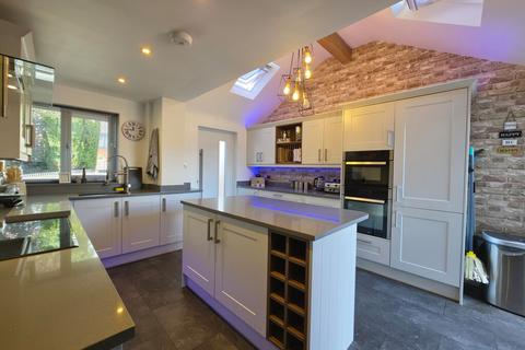 3 bedroom bungalow for sale, Spey Drive, Kidsgrove, Stoke-on-Trent