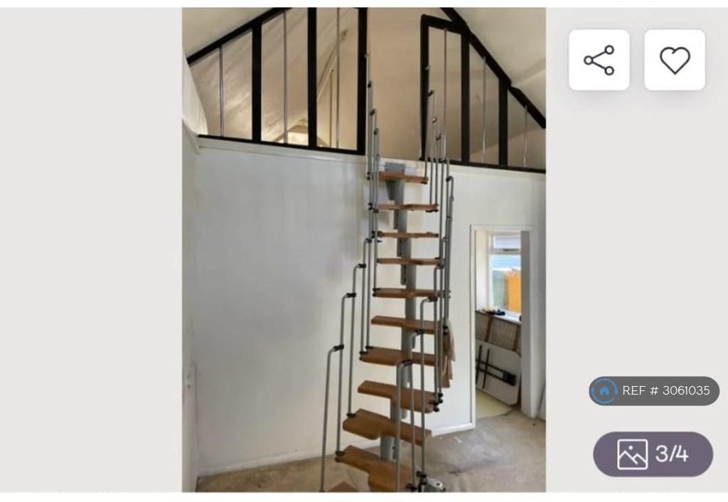 House in Teddington - View 3
