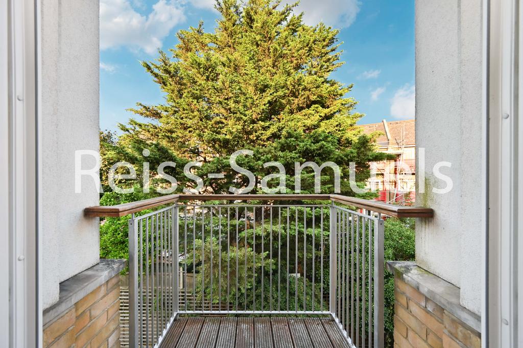 Apartment in Isle of dogs,Canary Wharf, London - View 2
