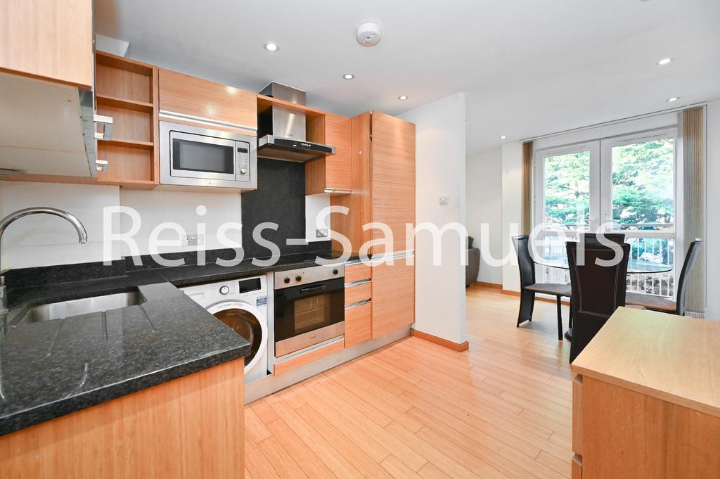 Apartment in Isle of dogs,Canary Wharf, London - View 4