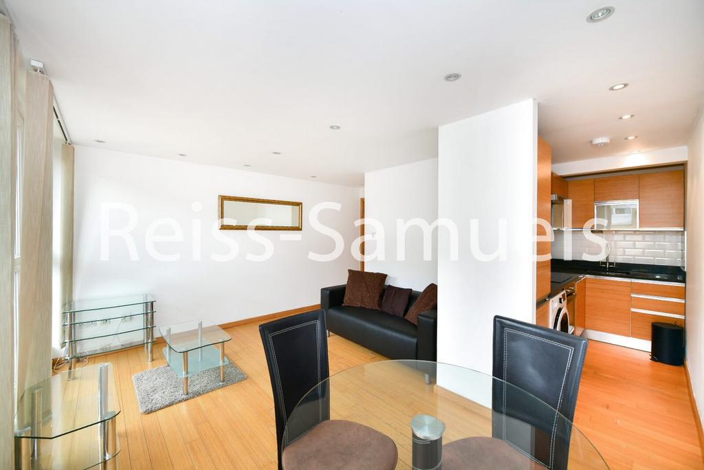 Apartment in London - View 3