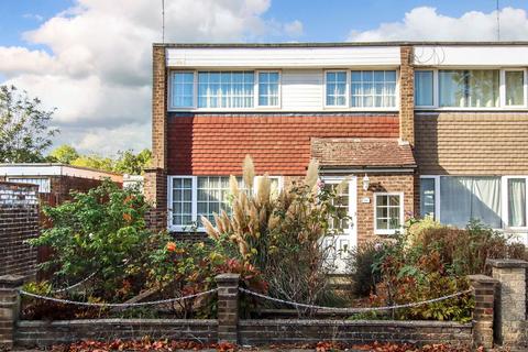 3 bedroom end of terrace house for sale, Cambrian Way, Hemel Hempstead