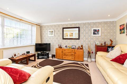3 bedroom end of terrace house for sale, Cambrian Way, Hemel Hempstead