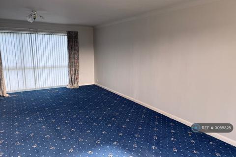 4 bedroom detached house to rent, Spinney Walk, Peterborough, PE3