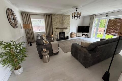 3 bedroom bungalow for sale, Blaina NP13