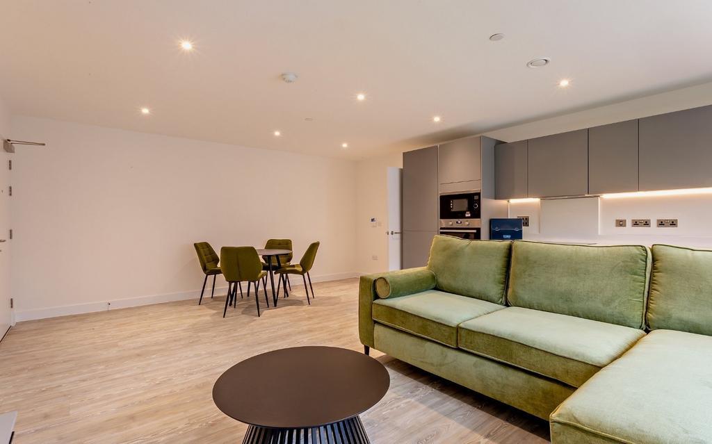 Apartment in Cambridgeshire - View 3