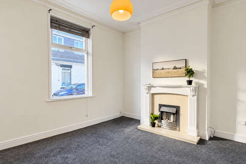 4 bedroom cottage to rent, Percival Street, Sunderland, Tyne and Wear