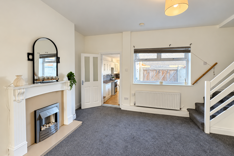 4 bedroom cottage to rent, Percival Street, Sunderland, Tyne and Wear