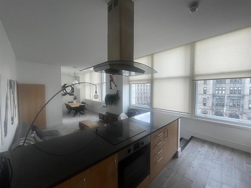 Apartment in Liverpool, Pride Quarter, Vauxhall - View 4