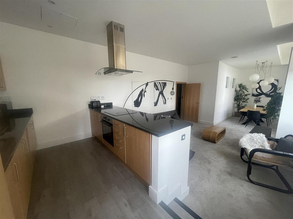 Apartment in Liverpool, Pride Quarter, Vauxhall - View 5