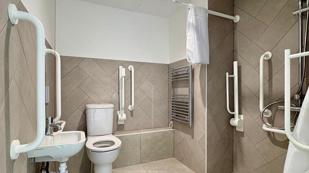Apartment in London - View 3