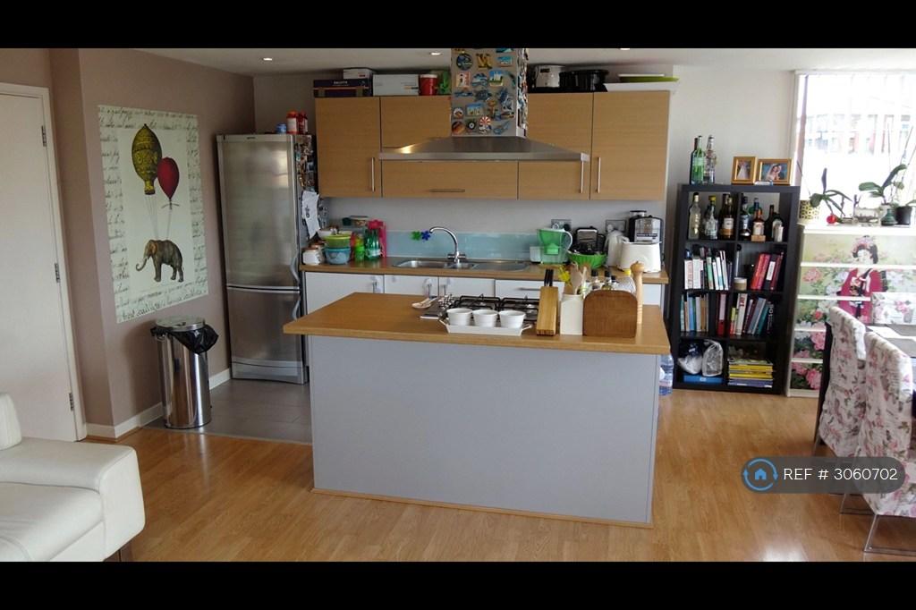 Apartment in London - View 3