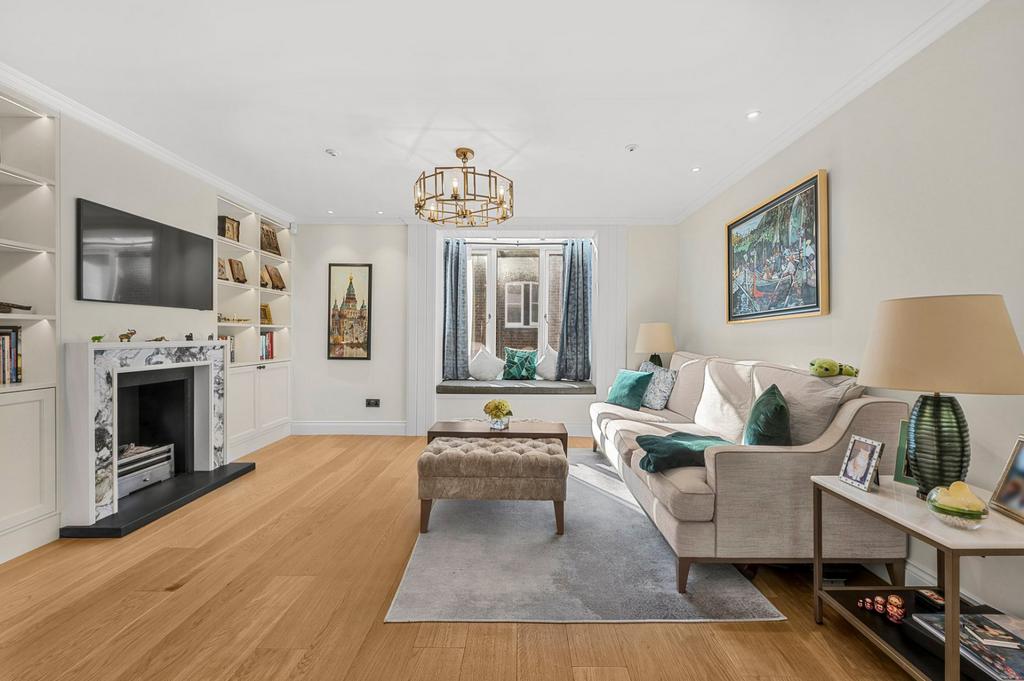 House in London - View 2