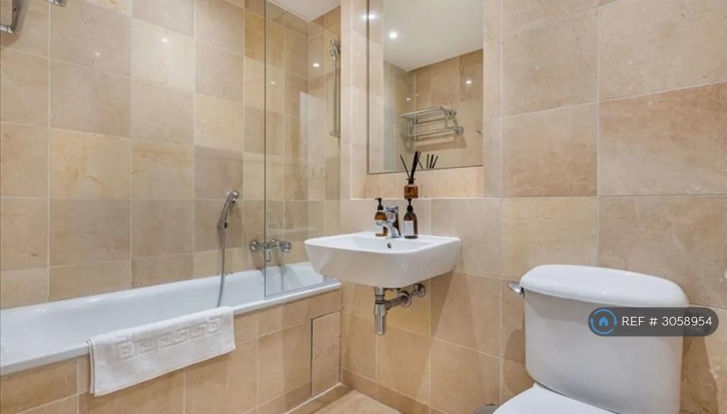 Apartment in London - View 3
