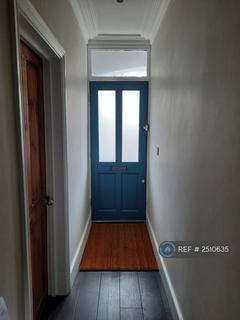 2 bedroom flat to rent, Drayton Road, London, NW10