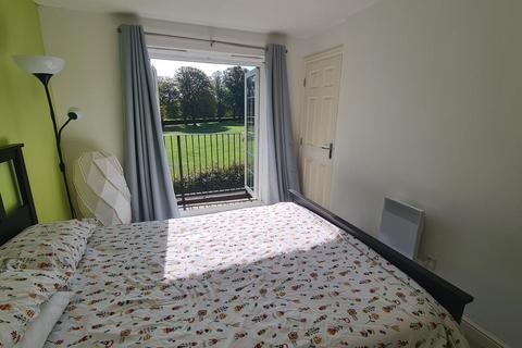 2 bedroom flat for sale, Beckett Road, Coulsdon, CR5