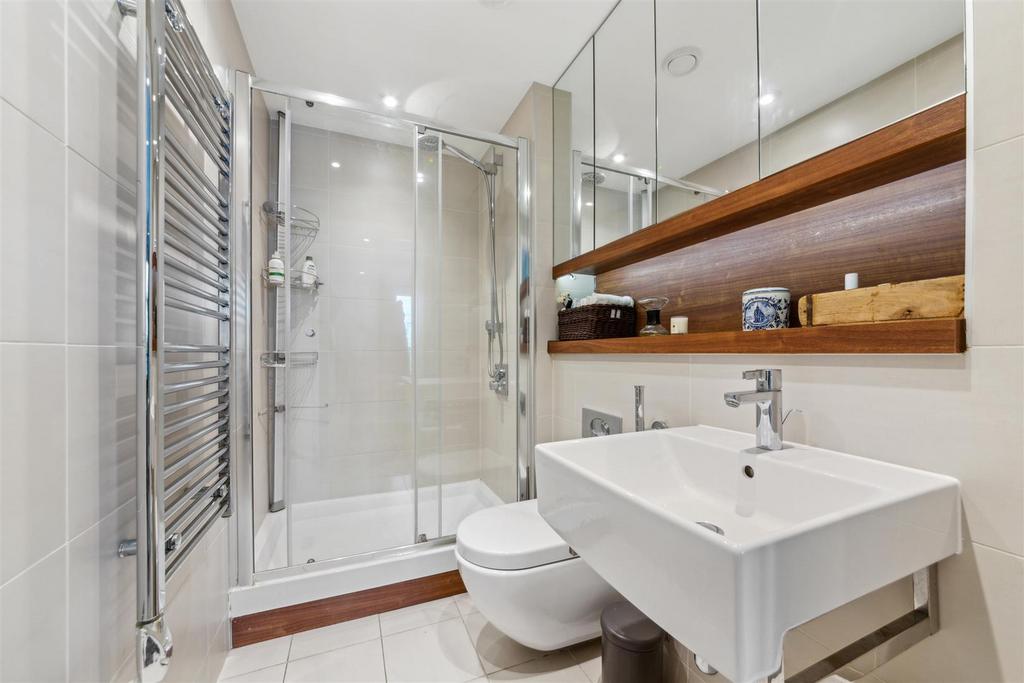 Apartment in Greenwich - View 5