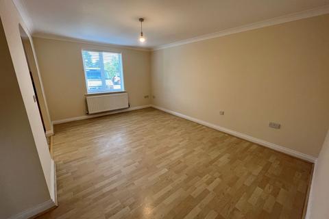 2 bedroom apartment to rent, Redcliffe Street, Swindon SN2