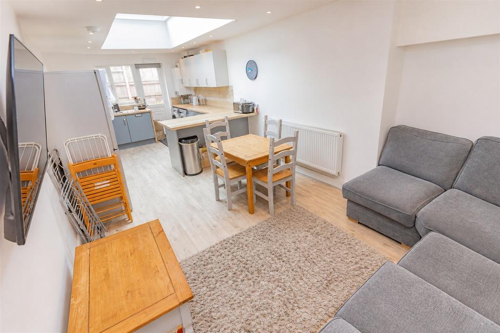 House in BIRMINGHAM - View 2