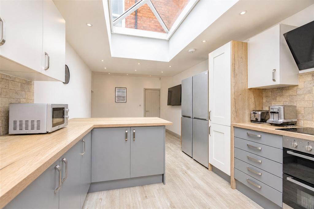 House in BIRMINGHAM - View 4