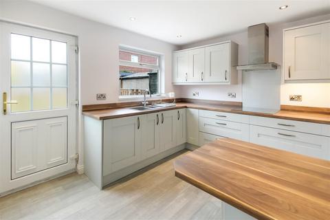 2 bedroom semi-detached house for sale, Rochester Way, Darlington