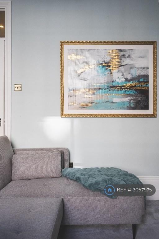 Apartment in London - View 5