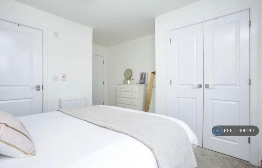 Apartment in Glasgow - View 5